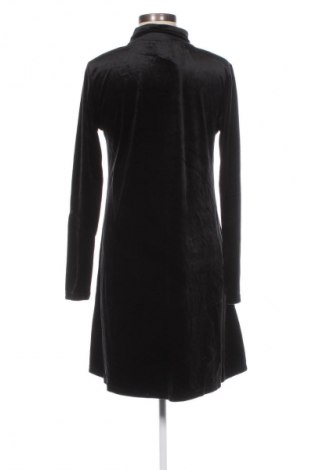 Kleid Pomandere, Größe M, Farbe Schwarz, Preis 90,99 €