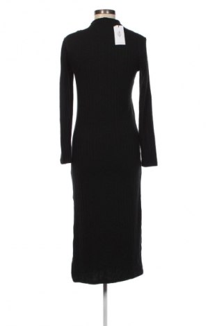 Kleid Stradivarius, Größe M, Farbe Schwarz, Preis € 16,49