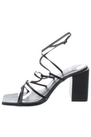 Sandalen Zara, Größe 41, Farbe Schwarz, Preis 23,23 €