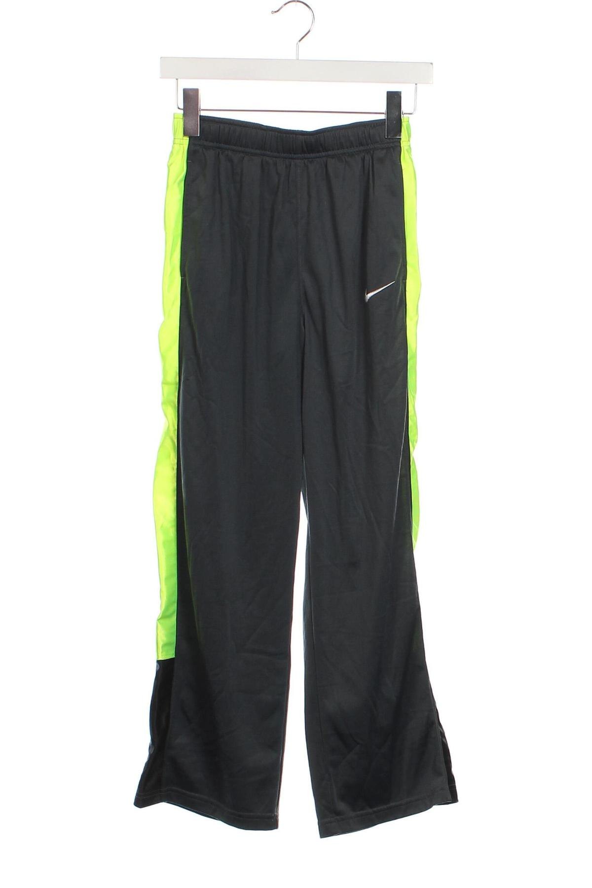 Kinder Sporthose Nike, Größe 11-12y/ 152-158 cm, Farbe Mehrfarbig, Preis € 27,99