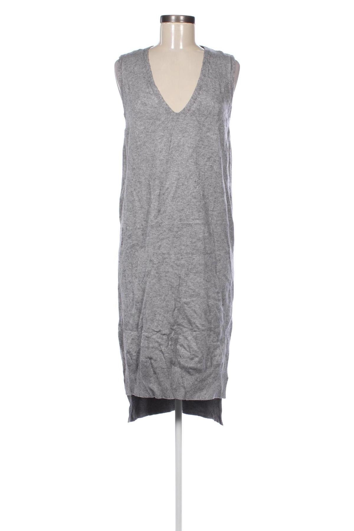 Kleid, Größe M, Farbe Grau, Preis € 8,49