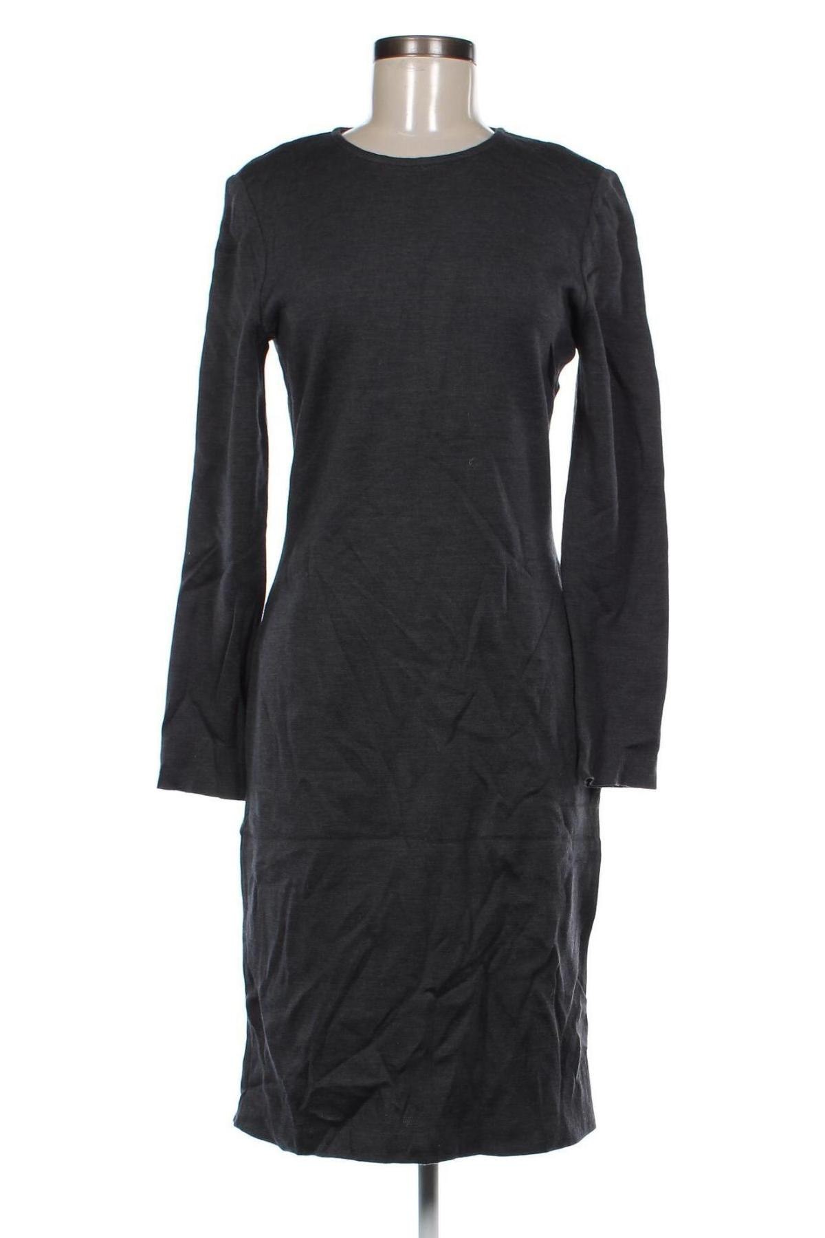 Kleid St. John, Größe M, Farbe Grau, Preis 184,99 €