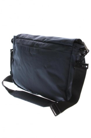 Aktówka Eastpak, Kolor Niebieski, Cena 135,99 zł