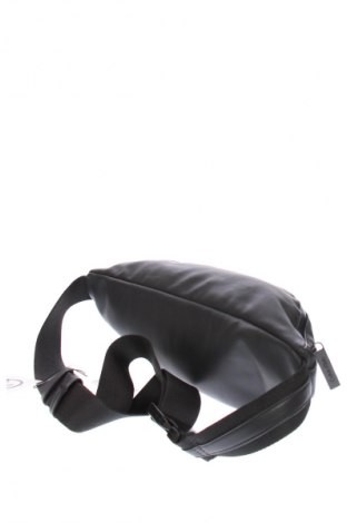 Saszetka do pasa Calvin Klein, Kolor Czarny, Cena 282,99 zł