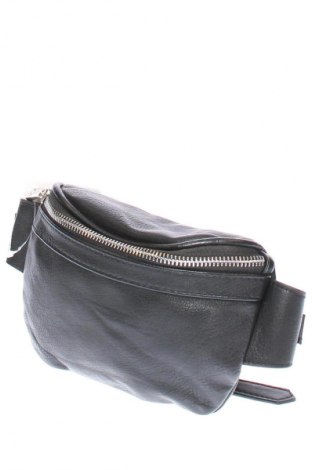 Saszetka do pasa Claire's, Kolor Czarny, Cena 37,99 zł