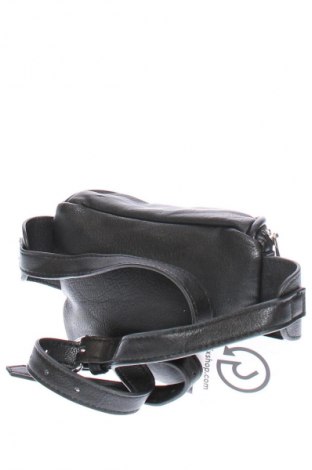 Saszetka do pasa Claire's, Kolor Czarny, Cena 37,99 zł