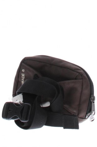 Чанта за кръст Jack Wolfskin, Цвят Зелен, Цена 38,99 лв.