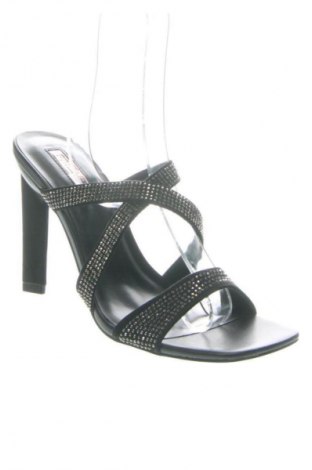 Pantofle Primark, Velikost 38, Barva Černá, Cena  519,00 Kč