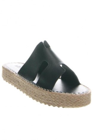 Γυναικείες παντόφλες RunnerBoss, Μέγεθος 37, Χρώμα Μαύρο, Τιμή 37,99 €