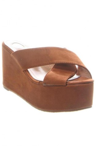 Papuci Unbranded, Mărime 39, Culoare Bej, Preț 133,76 Lei