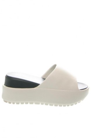 Papuci Unbranded, Mărime 37, Culoare Ecru, Preț 134,21 Lei