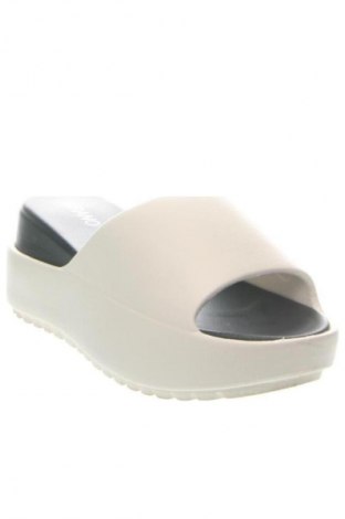 Papuci Unbranded, Mărime 37, Culoare Ecru, Preț 134,21 Lei