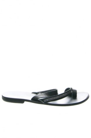 Papucs Wojas, Méret 37, Szín Fekete, Ár 16 609 Ft