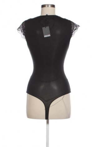 Dámska blúzka - body  Vero Moda, Veľkosť S, Farba Čierna, Cena  27,95 €