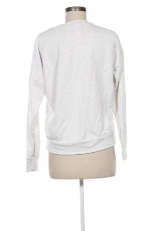 Дамска блуза Adidas, Размер M, Цвят Сив, Цена 34,00 лв.