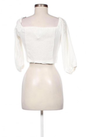 Дамска блуза Amisu, Размер M, Цвят Бял, Цена 19,00 лв.