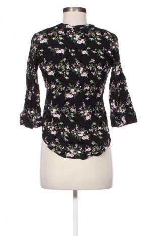 Дамска блуза Atmosphere, Размер XS, Цвят Многоцветен, Цена 8,99 лв.