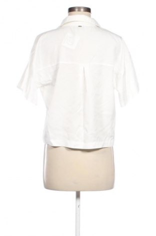 Bluzka damska BSB Collection, Rozmiar M, Kolor Biały, Cena 62,07 zł