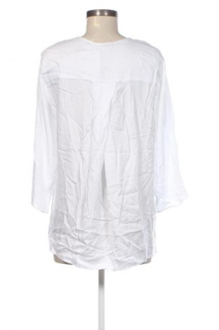 Damen Shirt Base Level, Größe L, Farbe Weiß, Preis 41,99 €