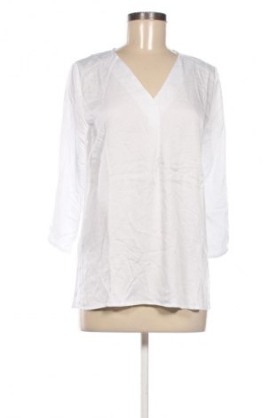 Damen Shirt Base Level, Größe M, Farbe Weiß, Preis € 51,99