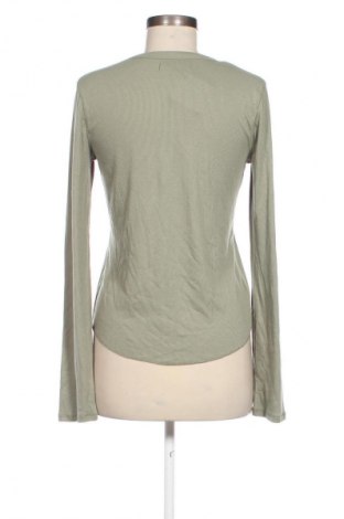Bluză de femei Bershka, Mărime L, Culoare Verde, Preț 36,99 Lei