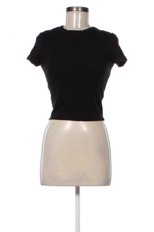 Bluzka damska Bershka, Rozmiar M, Kolor Czarny, Cena 44,94 zł