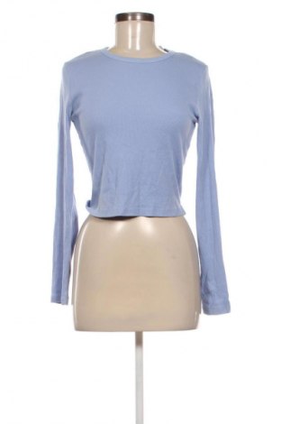 Дамска блуза Bershka, Размер L, Цвят Син, Цена 24,72 лв.