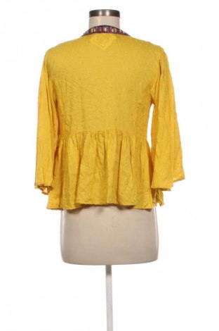 Дамска блуза Clockhouse, Размер M, Цвят Многоцветен, Цена 12,99 лв.