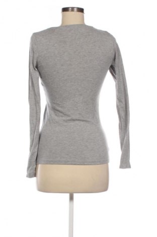 Dámská halenka Guess, Velikost S, Barva Šedá, Cena  608,00 Kč