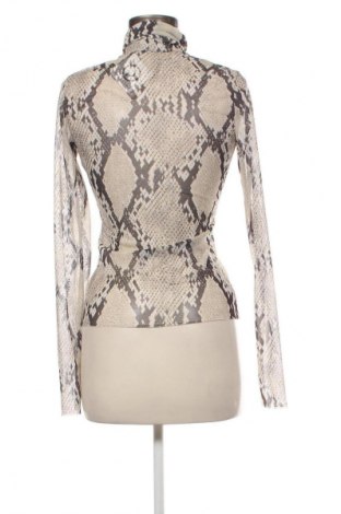 Дамска блуза H&M, Размер S, Цвят Многоцветен, Цена 19,00 лв.