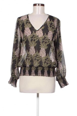 Dámská halenka H&M, Velikost M, Barva Vícebarevné, Cena  139,00 Kč