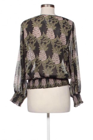 Dámská halenka H&M, Velikost M, Barva Vícebarevné, Cena  139,00 Kč