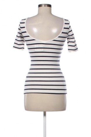 Damen Shirt H&M, Größe XS, Farbe Mehrfarbig, Preis 9,72 €