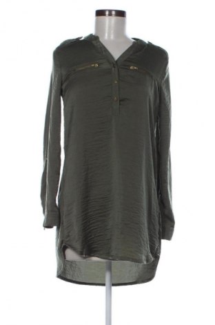 Дамска блуза H&M Divided, Размер XXS, Цвят Зелен, Цена 11,99 лв.