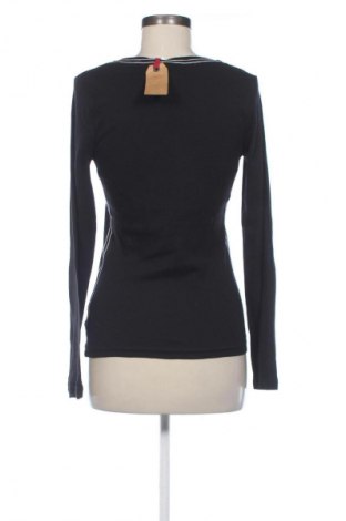 Dámská halenka Kangaroos, Velikost S, Barva Černá, Cena  939,00 Kč