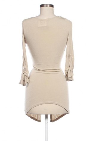 Дамска блуза Me & Me, Размер M, Цвят Бежов, Цена 19,55 лв.