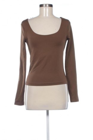 Dámská halenka NA-KD, Velikost M, Barva Hnědá, Cena  429,00 Kč