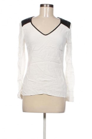 Damen Shirt Naf Naf, Größe S, Farbe Weiß, Preis 7,99 €