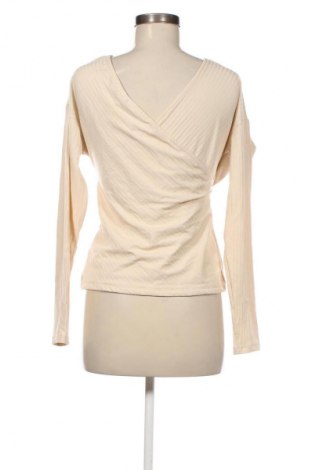 Damen Shirt Nly Trend, Größe L, Farbe Beige, Preis € 6,99
