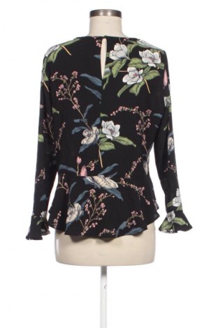 Γυναικεία μπλούζα ONLY, Μέγεθος M, Χρώμα Πολύχρωμο, Τιμή 7,99 €