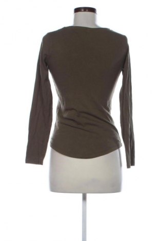 Дамска блуза One Love, Размер S, Цвят Зелен, Цена 19,14 лв.