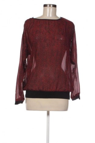 Dámská halenka Pull&Bear, Velikost L, Barva Vícebarevné, Cena  241,00 Kč