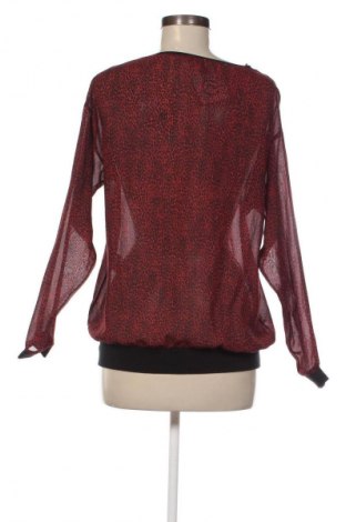 Dámská halenka Pull&Bear, Velikost L, Barva Vícebarevné, Cena  241,00 Kč