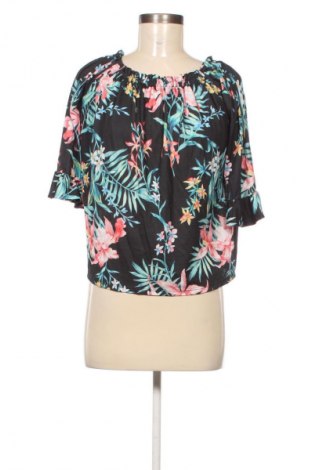 Damen Shirt Pull&Bear, Größe M, Farbe Mehrfarbig, Preis 7,99 €