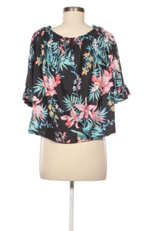 Damen Shirt Pull&Bear, Größe M, Farbe Mehrfarbig, Preis 7,99 €