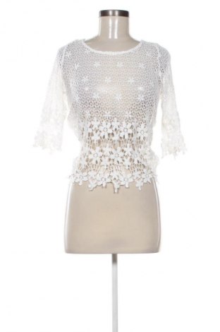 Дамска блуза Pull&Bear, Размер M, Цвят Бял, Цена 13,99 лв.