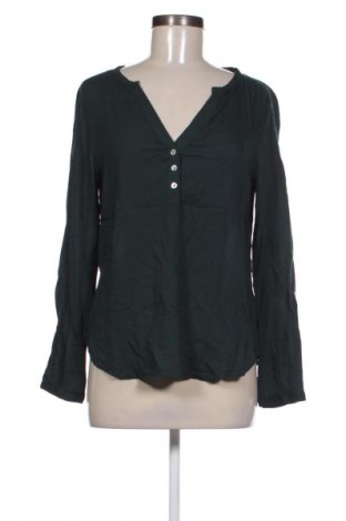 Damen Shirt Q/S by S.Oliver, Größe M, Farbe Grün, Preis € 3,99