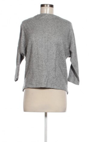 Дамска блуза Reserved, Размер S, Цвят Сив, Цена 19,00 лв.