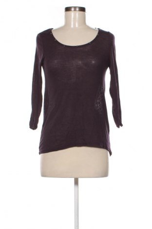 Dámská halenka Stradivarius, Velikost M, Barva Červená, Cena  242,00 Kč