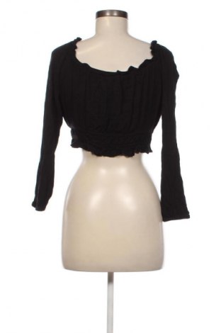 Dámská halenka Stradivarius, Velikost M, Barva Černá, Cena  79,00 Kč